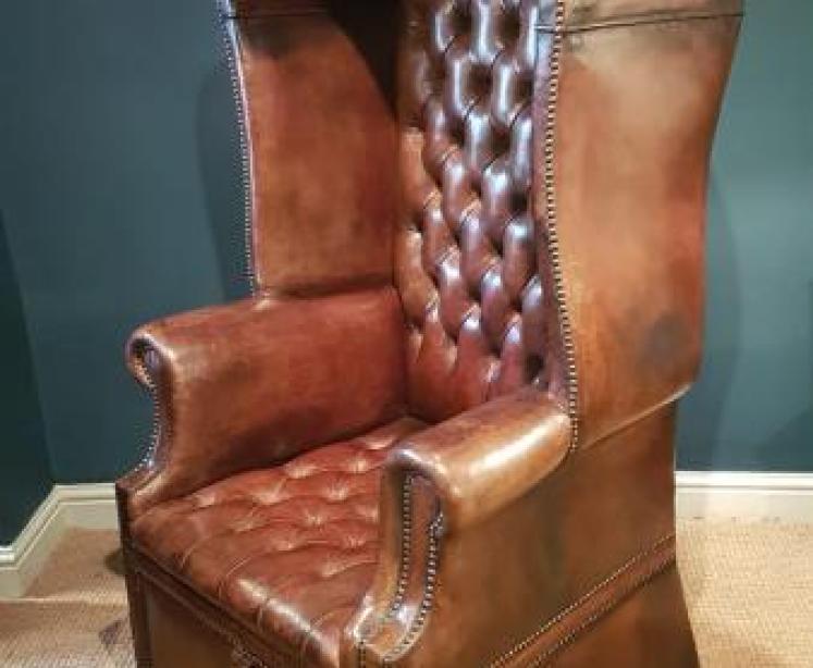 Outstanding Edwardian Leather Porters Chair - Image 7