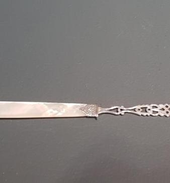 Fine Quality Silver and Mother of Pearl Paper Knife