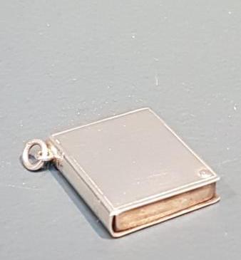 Fine Quality George V Silver Book Stamp Case
