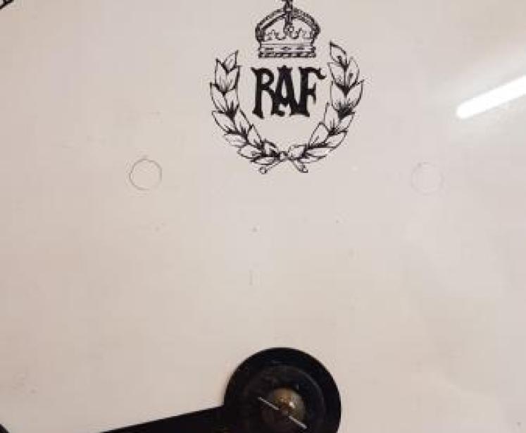 1941 RAF Fusee Wall Clock by Elliott - Image 3