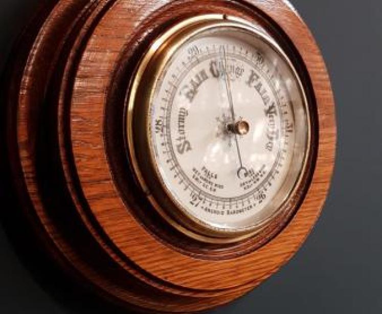 Victorian Oak Ships Barometer - Image 7