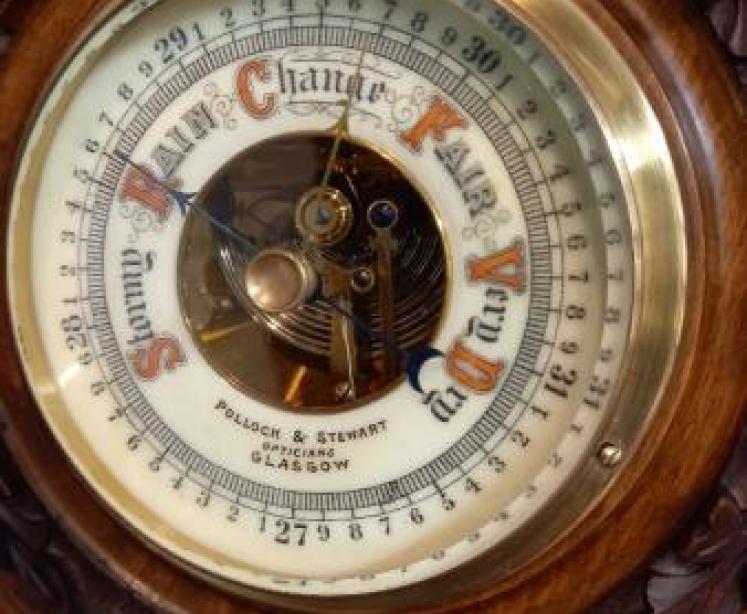 Victorian Walnut Acorn & Oak Leaf Aneroid Barometer - Image 2