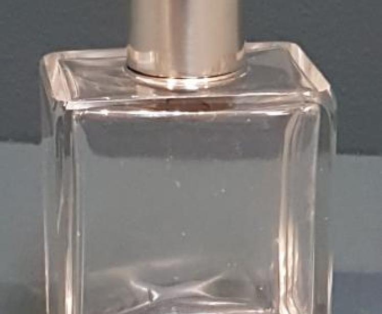 Engine Turned Pink Enamel and Silver Scent Bottle - Image 7