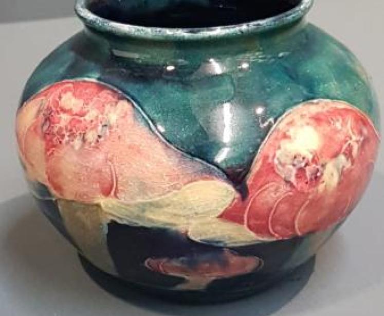 Superb Moorcroft Claremont Vase - Image 7