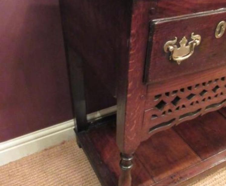 Superb George II Period Potboard Dresser Base - Image 4