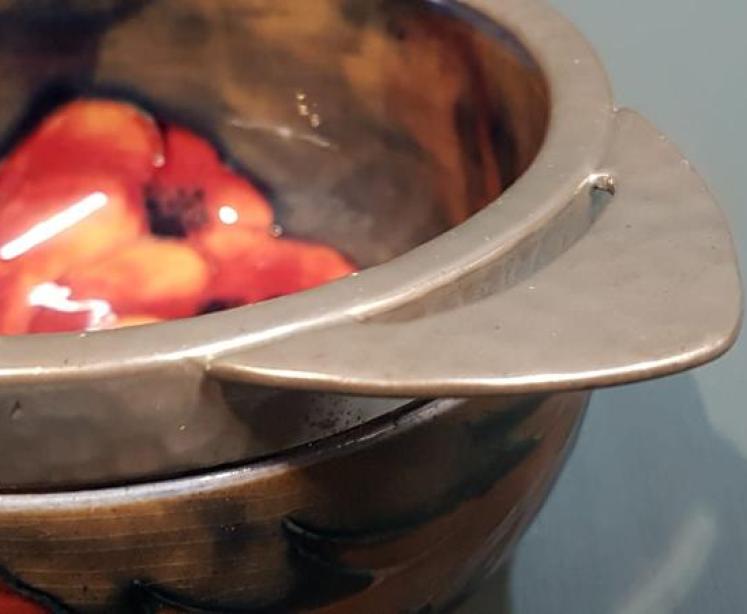 Moorcroft Big Poppy Pewter Mounted Dish - Image 2