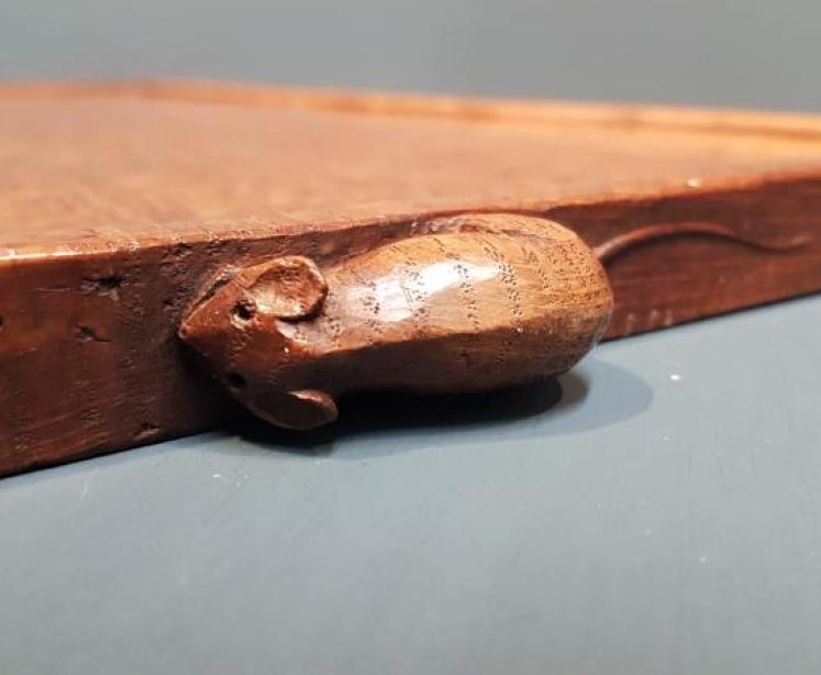 Superb 1940's Mouseman Oak Tray - Image 5