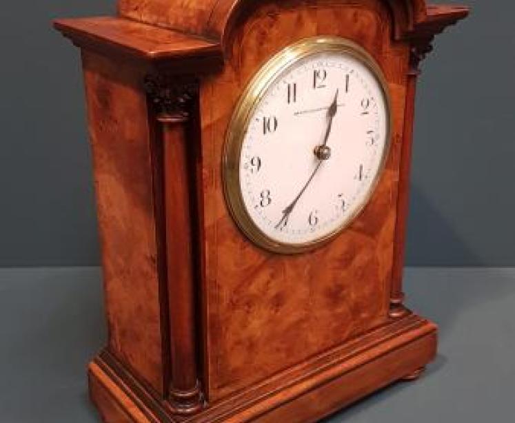 Victorian Burr Walnut Inlaid Mantel Clock - Image 5