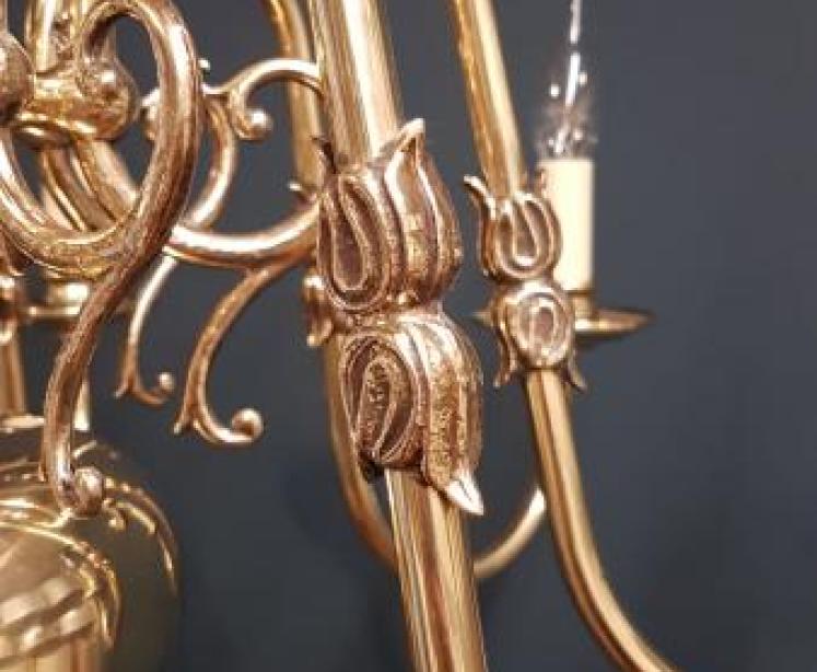 Edwardian 8 Arm Chandelier - Image 4