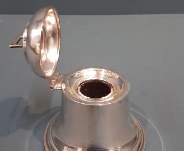 Silver Bell Ink Well - Image 3