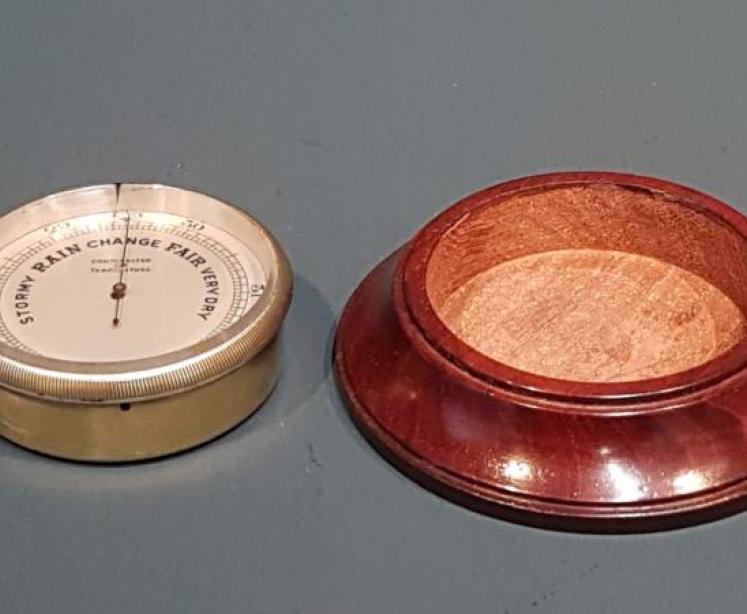 Victorian Desk Top Pocket Barometer - Image 3
