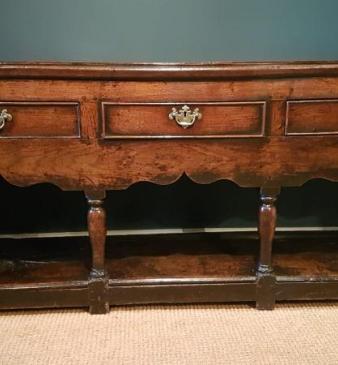 Outstanding George II Oak Open Pot Board Dresser