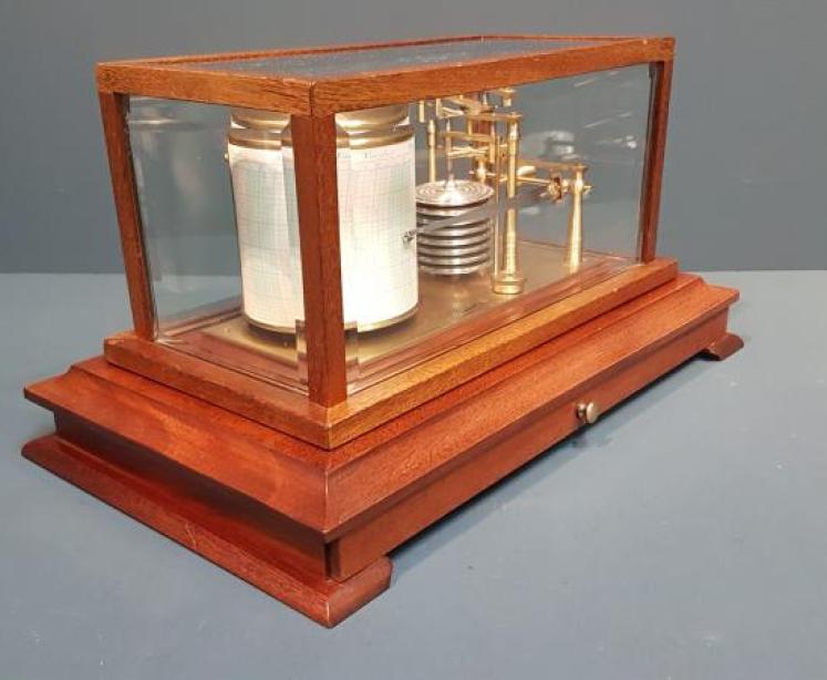 Mahogany Cased Barograph - Image 3