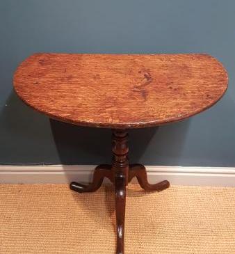Unusual George III Oak Snap Top Table with Drop Leaf