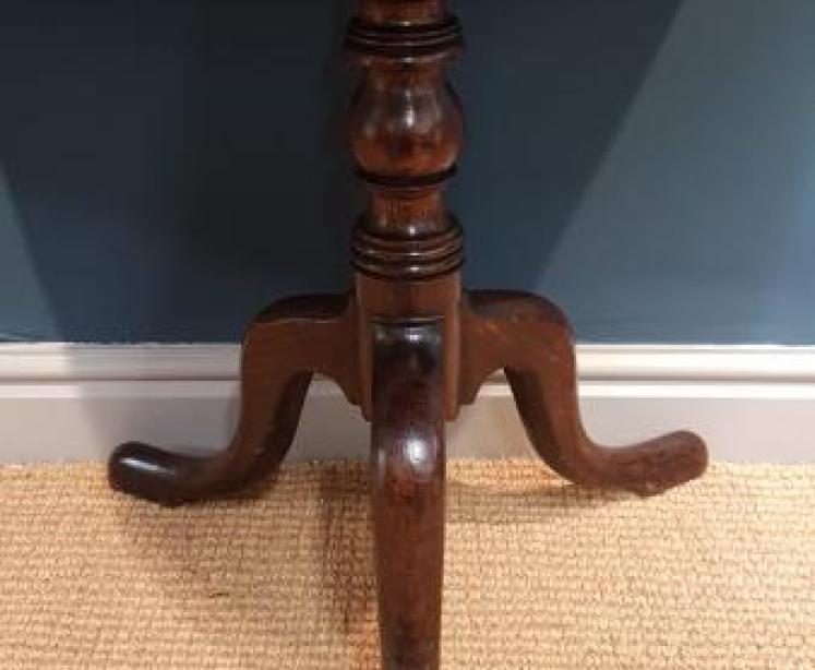 Unusual George III Oak Snap Top Table with Drop Leaf - Image 5