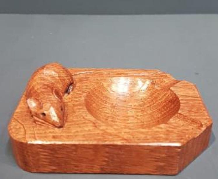 Thompsons of Kilburn Mouseman Ashtray - Image 2