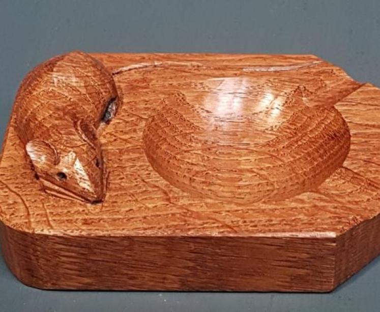 Thompsons of Kilburn Mouseman Ashtray - Image 3