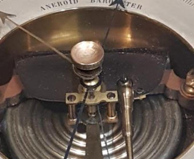 Victorian Brass Cased Marine Barometer with Twin Crescent Thermometers - Image 2