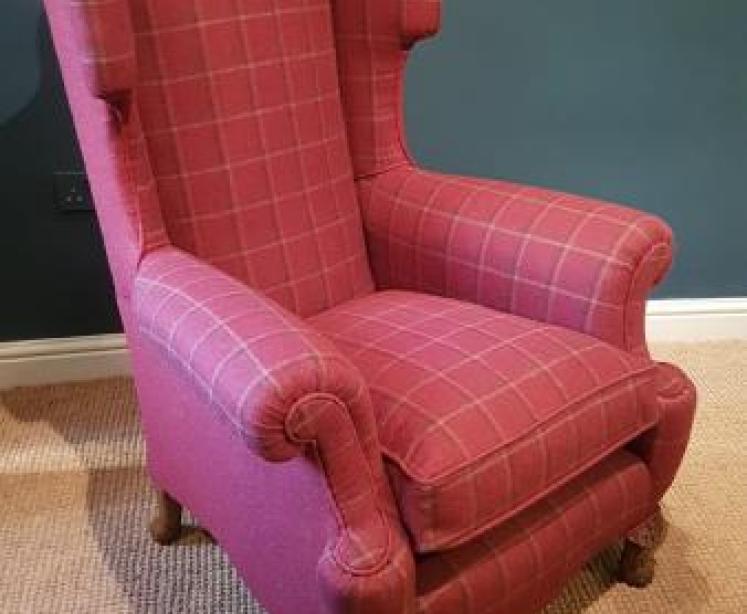 Superb Matching Pair of Edwardian Wing Back Arm Chairs - Image 3