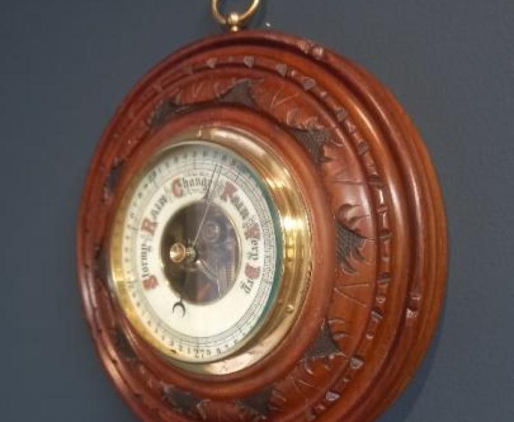 Victorian Walnut Cased Aneroid Barometer - Image 7