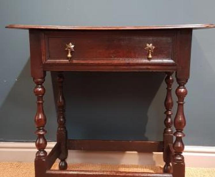 George II Oak Single Drawer Side Table - Image 1