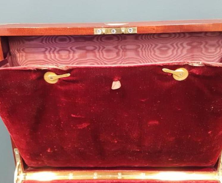 Early Victorian Brass Bound Mahogany Deeds Box - Image 5