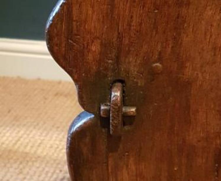 Small Period Oak Fireside Settle  - Image 3