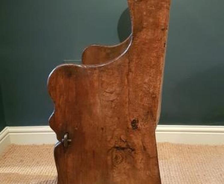 Small Period Oak Fireside Settle  - Image 6