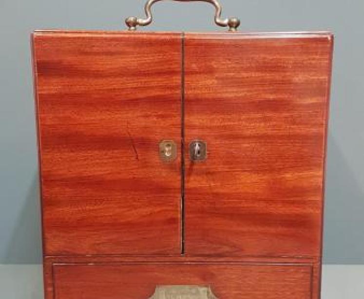 Victorian Mahogany Apothecary Box and Original Contents - Image 5