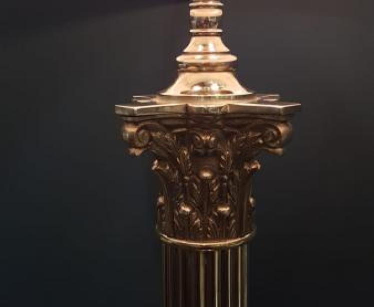 Edwardian Brass Corinthian Column Lamp and Shade - Image 3