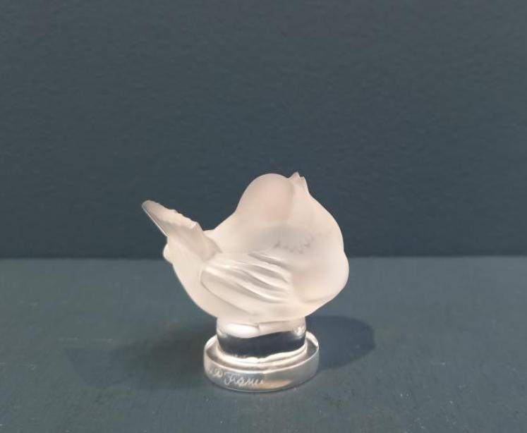 Lalique Opalescent Wren - Image 6