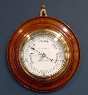 Victorian Polished Oak Newcastle Barometer