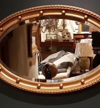 Victorian Oval Gilt Mirror