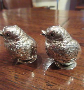 Pair of Edwardian Sampson & Morden Silver 'Chick' Peppers