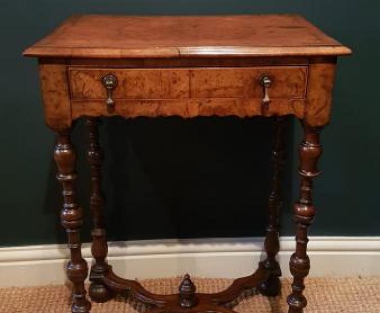 Superb William & Mary Style Walnut Side Table - Image 1