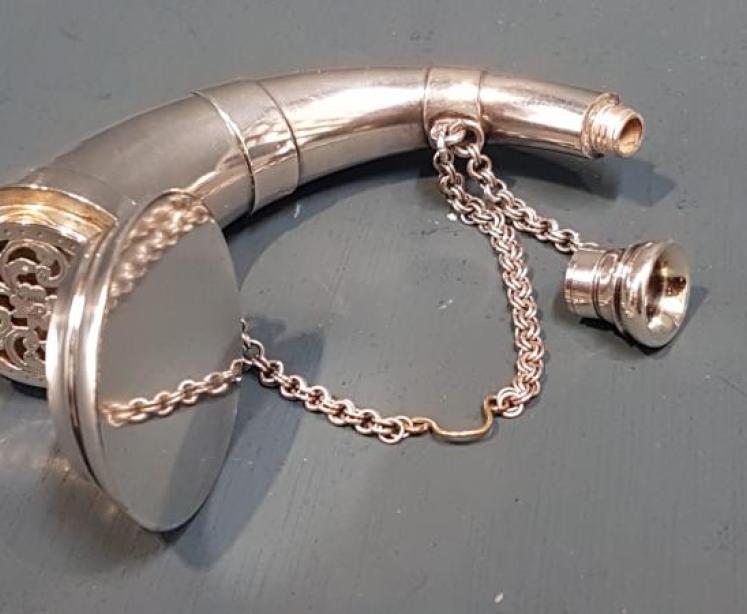 Victorian Aspreys Silver Vinaigrette and Scent  - Image 3