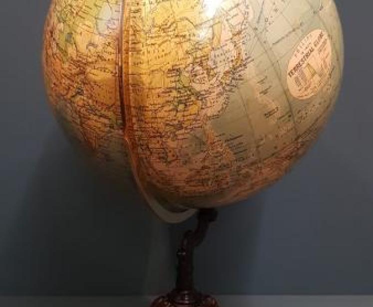 Outstanding Philips 14" Gesso Terrestrial Globe - Image 2
