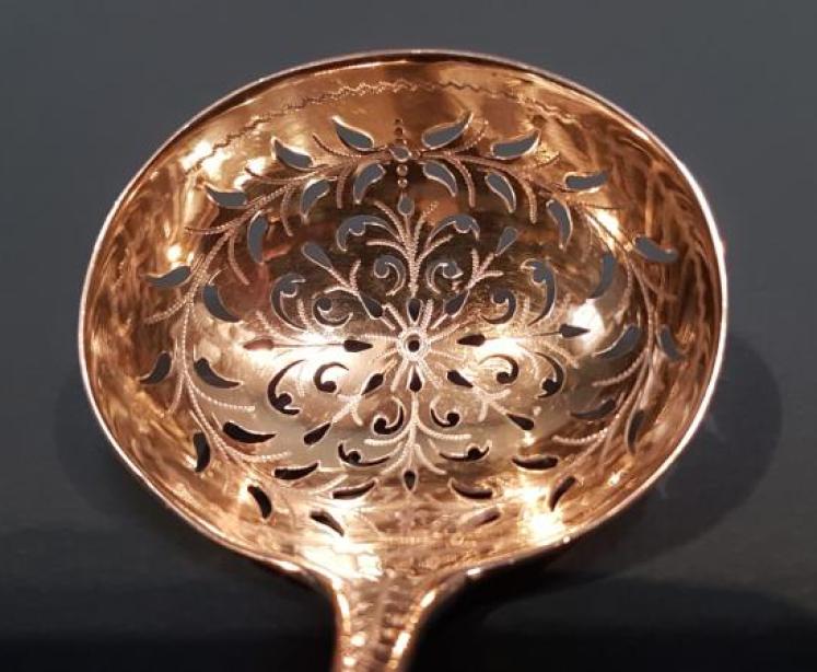 George III Silver Fretted and Gilded Ladle - Image 3