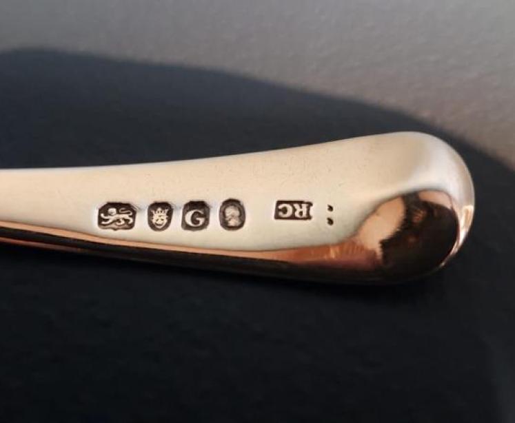 George III Silver Fretted and Gilded Ladle - Image 6