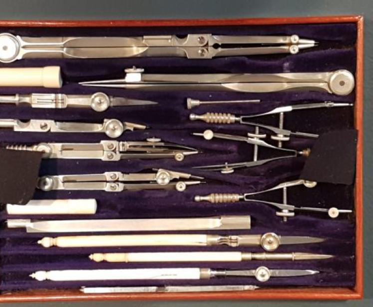 Edwardian Drawing Instrument Set - Image 4