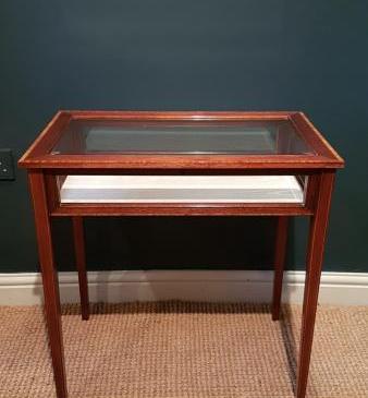 Top Quality Edwardian Mahogany Bijouterie Table