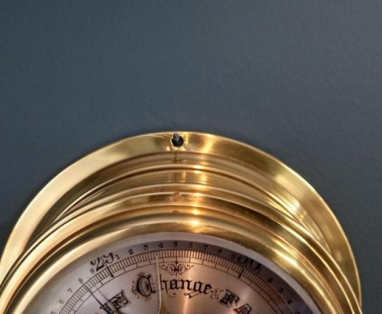 Edwardian Polished Brass Bulkhead Marine Barometer - Image 4