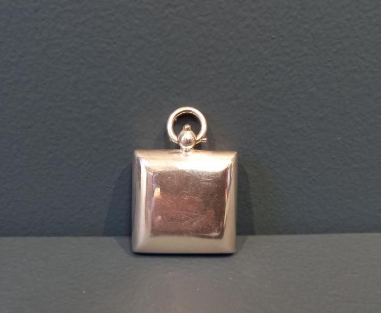 Immaculate Edwardian Period Silver Square Sovereign Case - Image 2