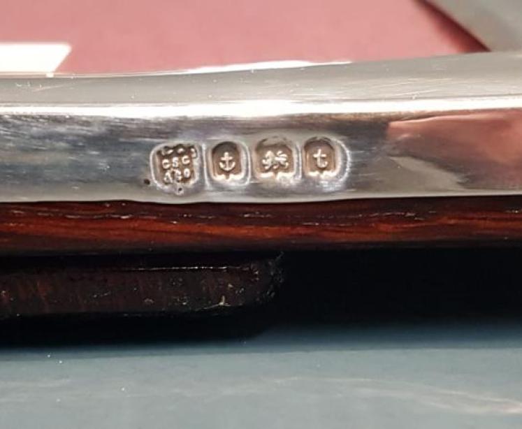 Matching Pair of George V Silver Photo Frames - Image 3