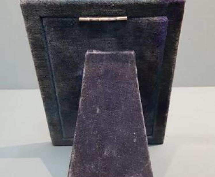 George V Silver Photo Frame - Image 3