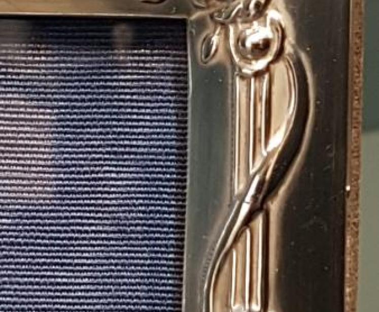 George V Silver Photo Frame - Image 4