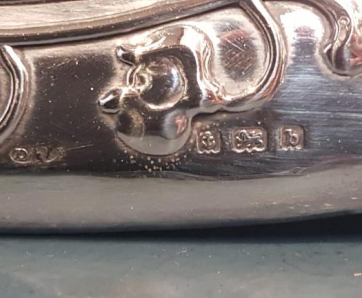 Superb Art Nouveau Silver Photo Frame - Image 4