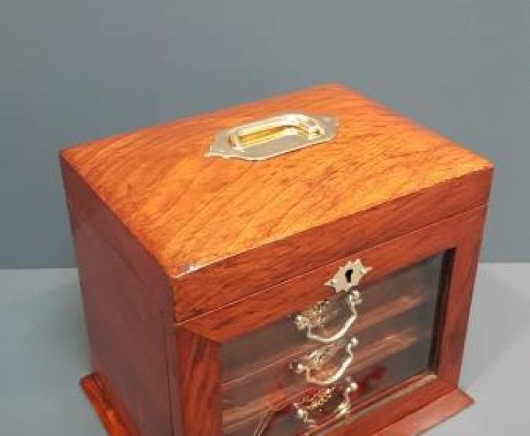 Victorian Walnut Jewellery Box - Image 5