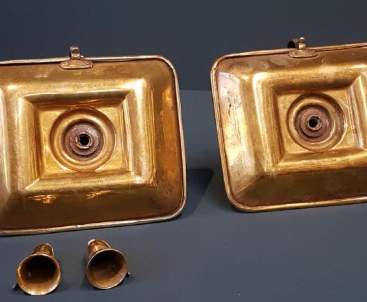 Matching Pair of Late George III Brass Chamber Sticks  - Image 5