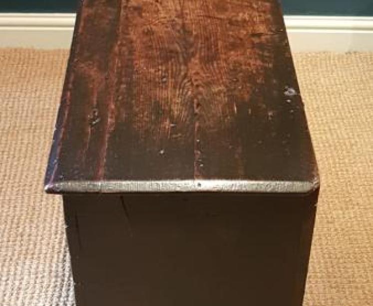 Period Oak Sword Box - Image 3